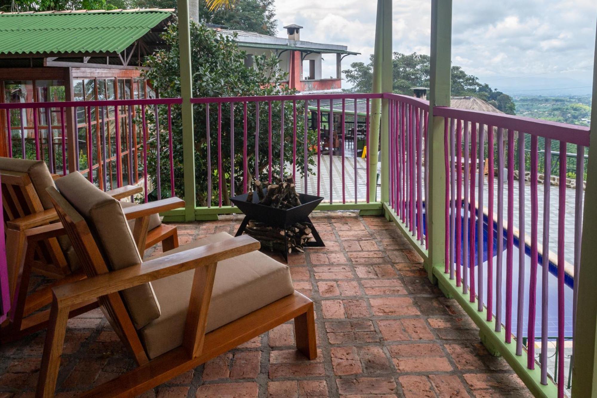 El Eden Country Hotel Y Club Residencial Circasia Exterior photo