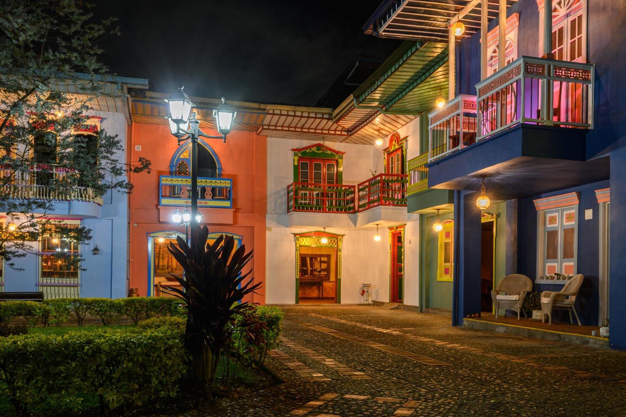 El Eden Country Hotel Y Club Residencial Circasia Exterior photo